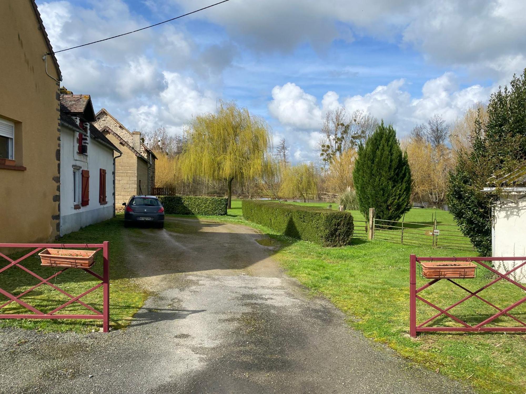 Le Petitepinay Bed & Breakfast Moitron-sur-Sarthe Exterior photo